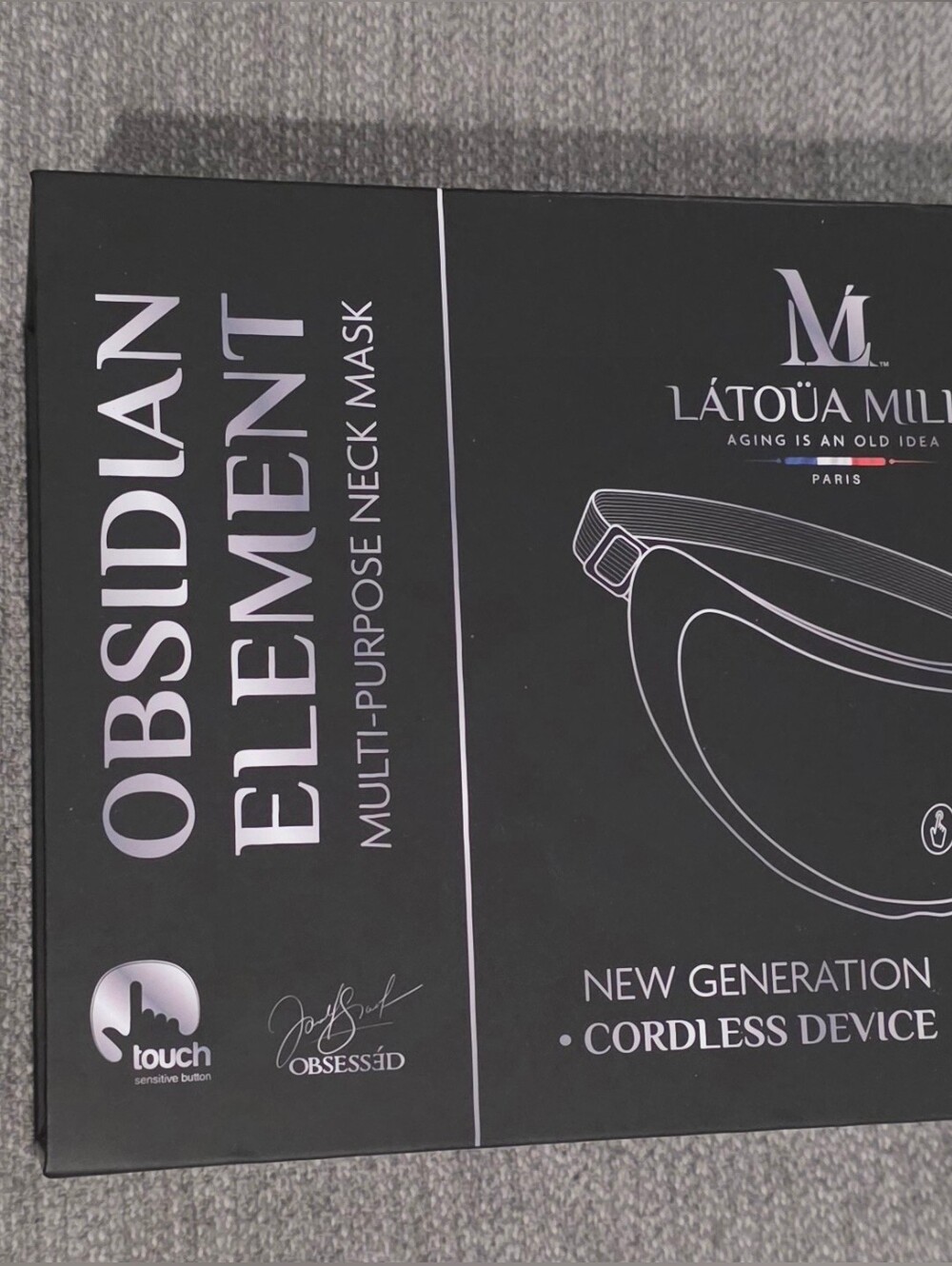 NEW L'ATOUA MILLE Obsidian Element Multi-Purpose Neck Mask - Black